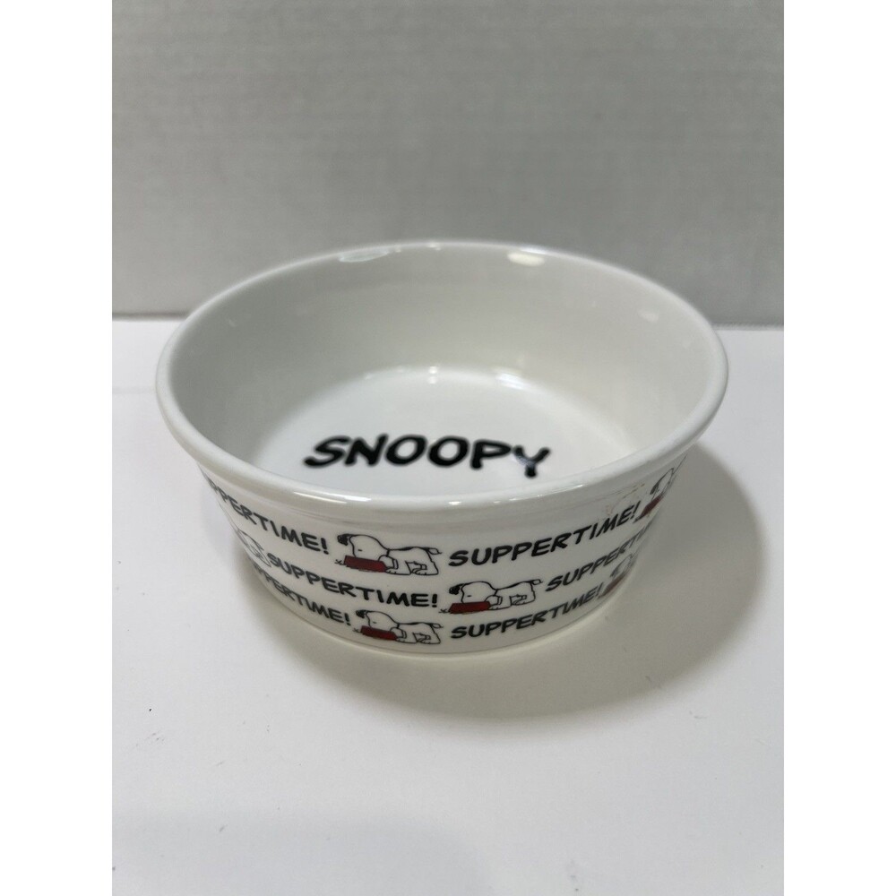 Peanuts Snoopy Suppertime Ceramic Pet Food Bowl Water Dish Gibson Dog, Cat, Pup